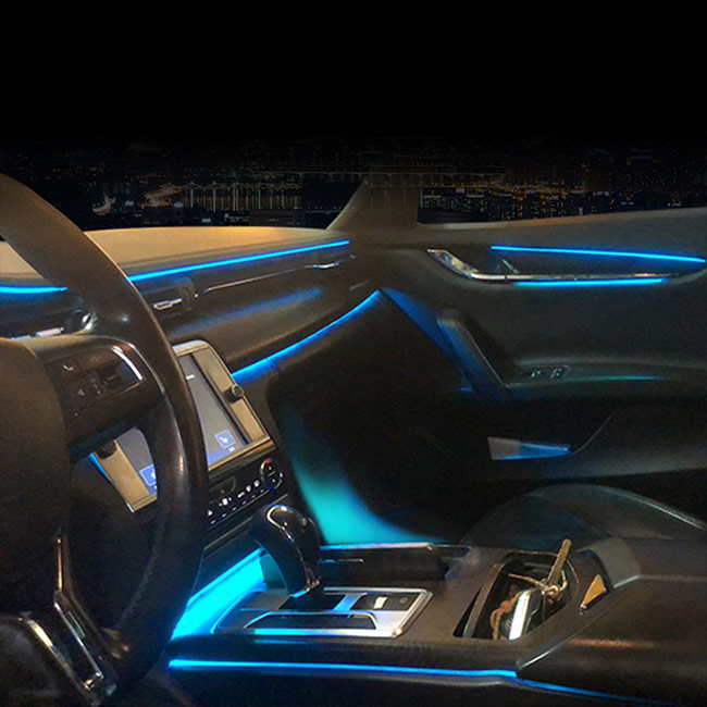 MaseratiネオンLEDのためのDC12V車のダッシュボードの表示車のマルチメディアのヘッド単位